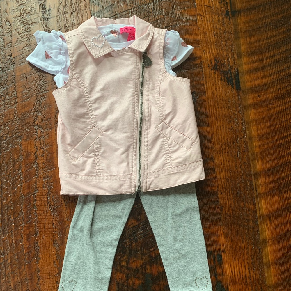 Betsy Johnson outfit
